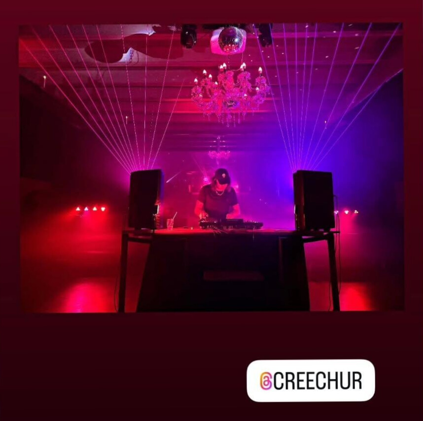 Creechur performing at The Oven
